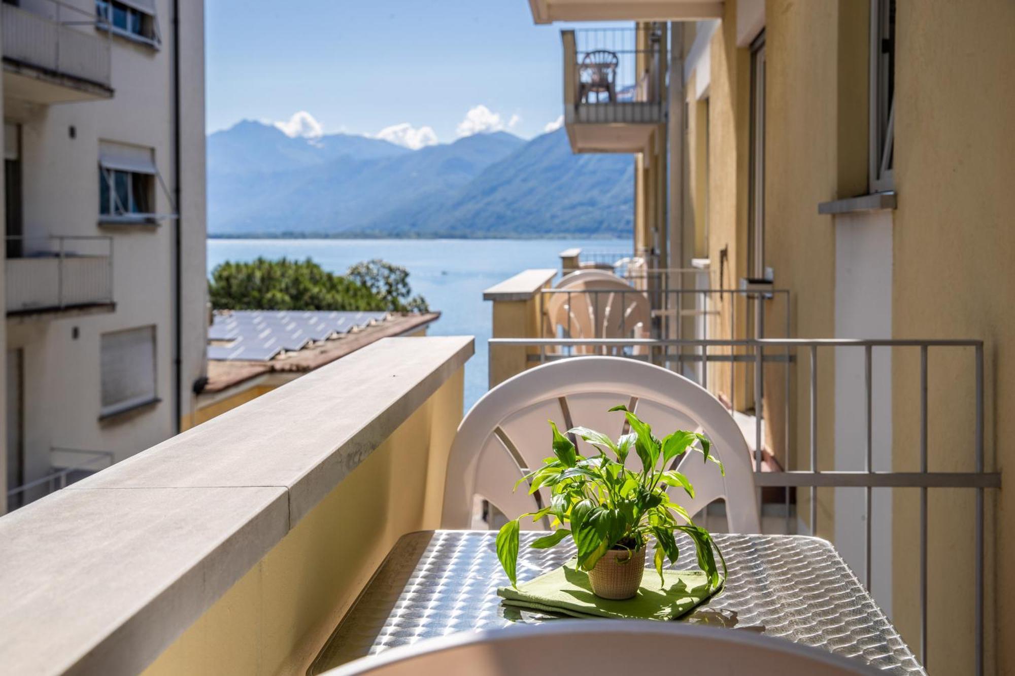 Hotel Rondinella Locarno Dış mekan fotoğraf
